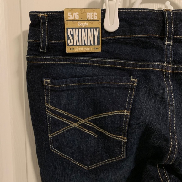 Aeropostale Women Bayla Low Rise Distressed Skinny Jeans Size 5/6 - Picture 9 of 11